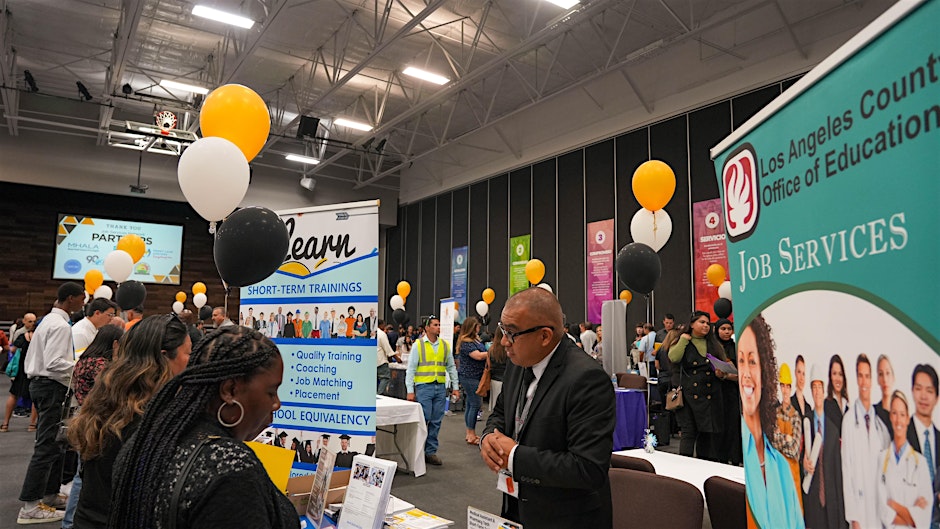 Connect students with employers
